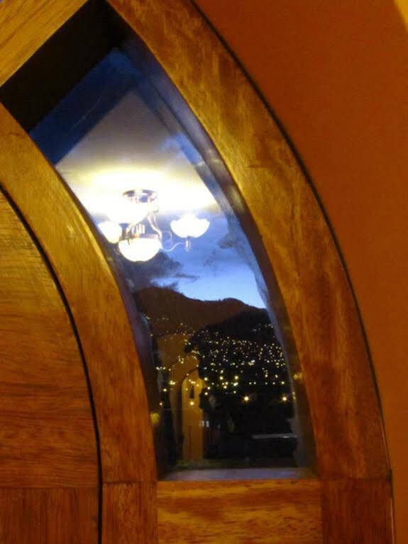 Hotel Warari Куско Екстериор снимка