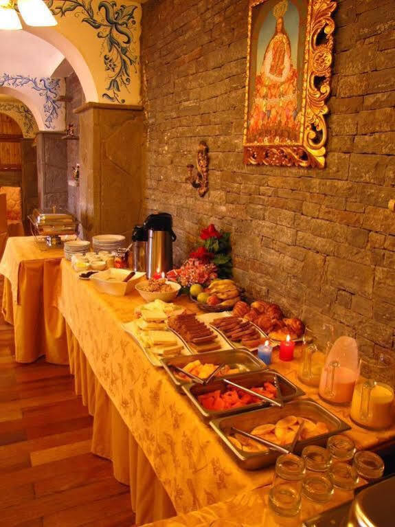 Hotel Warari Куско Екстериор снимка